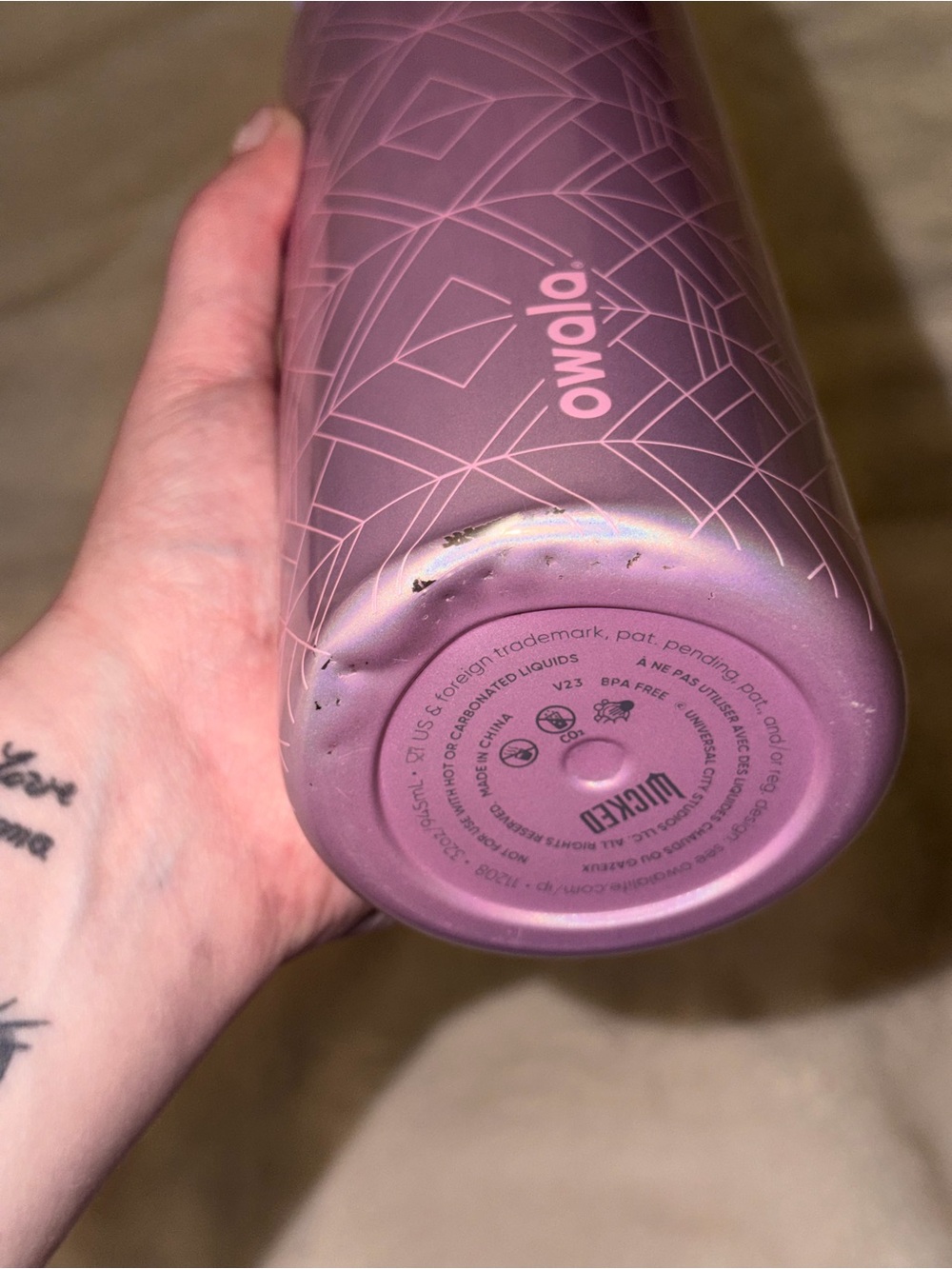 Glinda Pink-Lavender Owala Stainless Water Bottle (Noticeable Dent) - Picture 6 of 6